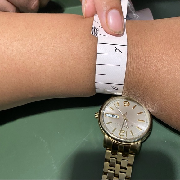 Marc Jacobs Watch - Picture 12 of 13